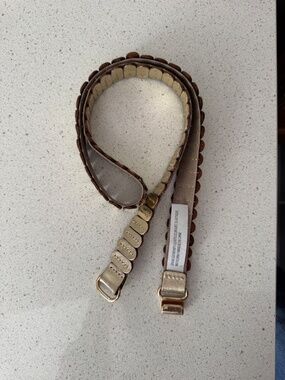 Anthropologie Pearl Gold Stretch Scalloped Leather Belt with Gold Buckle, Size L